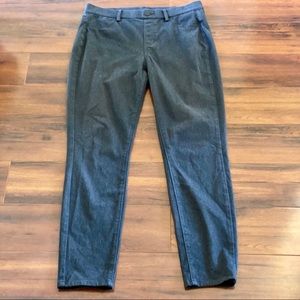 Uniqlo cropped jegging NWOT
